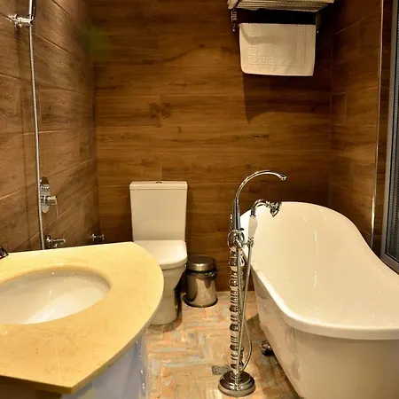 Hotel Konak * Momchilgrad