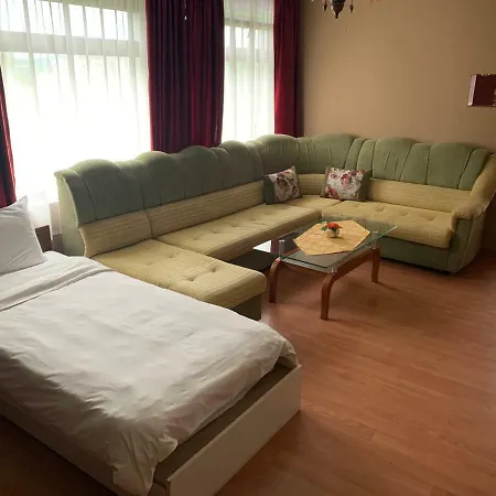 Hotel Konak Hotel Momchilgrad