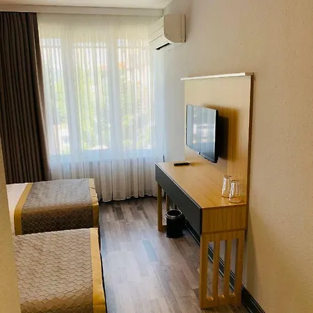 Hotel Konak * Momchilgrad